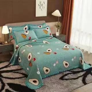Crystal Velvet Bed Cover With Warm Quilted Sheets Korean Style - My Store
