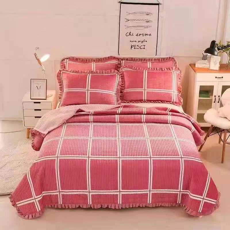 Crystal Velvet Bed Cover With Warm Quilted Sheets Korean Style - My Store