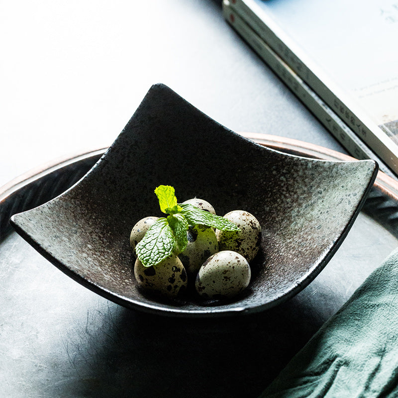 Creative And Minimalist Japanese Ceramic Plates - My Store