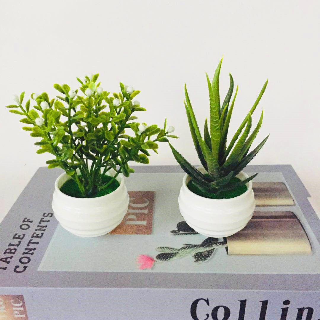 Artificial Green Plants Potted Artificial Flowers Small Ornaments - My Store