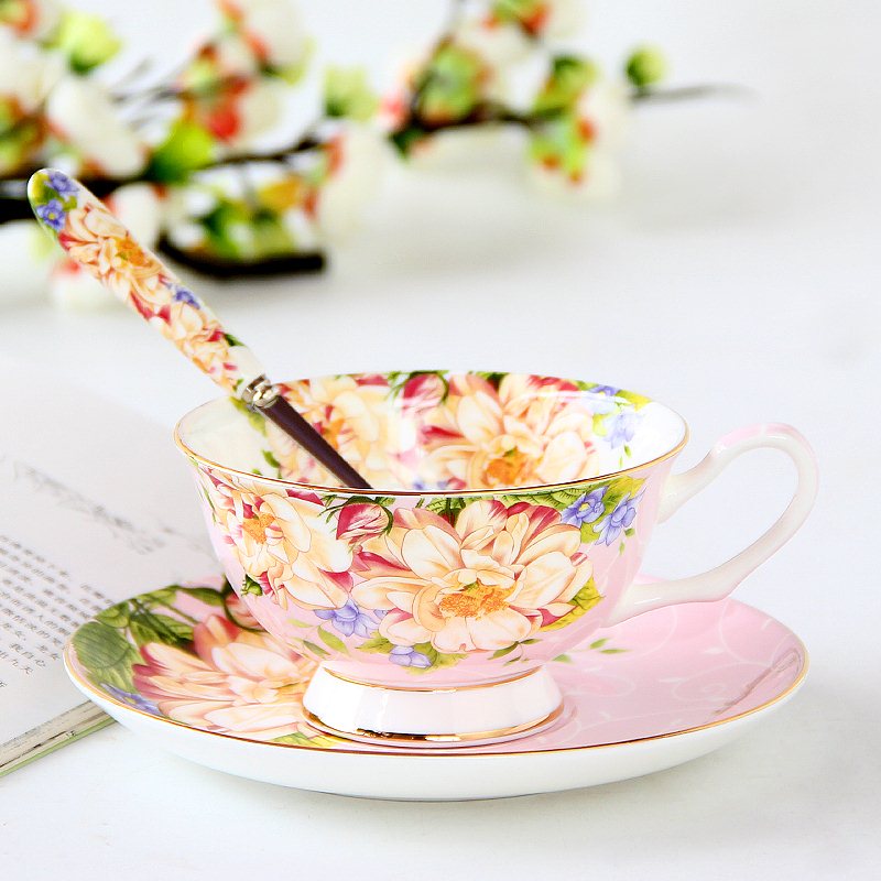 Ceramic plates and cups - My Store