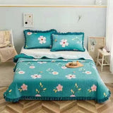Crystal Velvet Bed Cover With Warm Quilted Sheets Korean Style - My Store